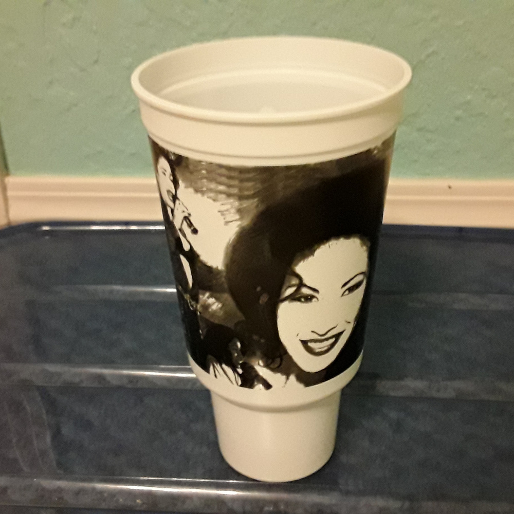 Rare Vintage 2005 Selena Cup From Circle K No Lid